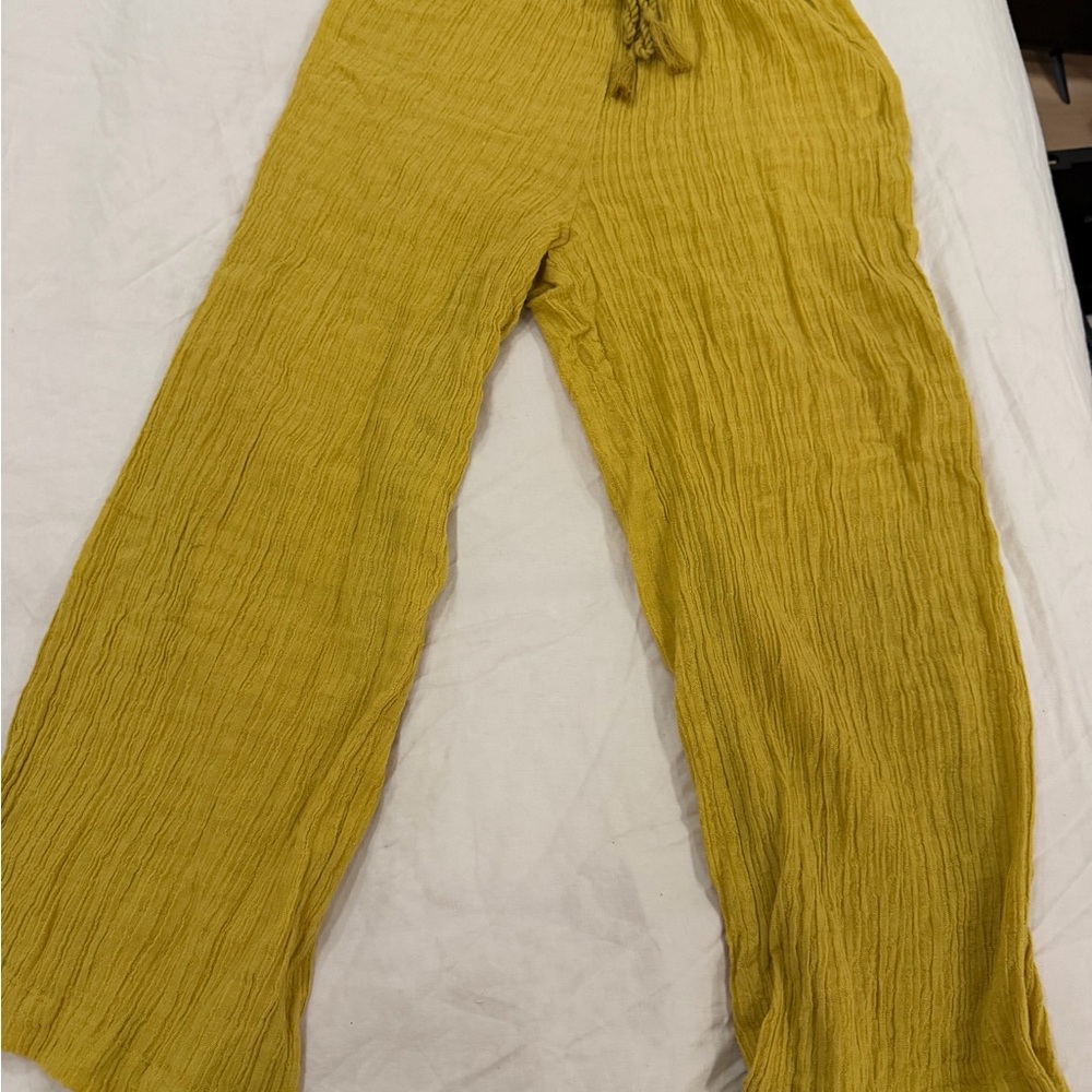 Tahari Mustard Textured Pants